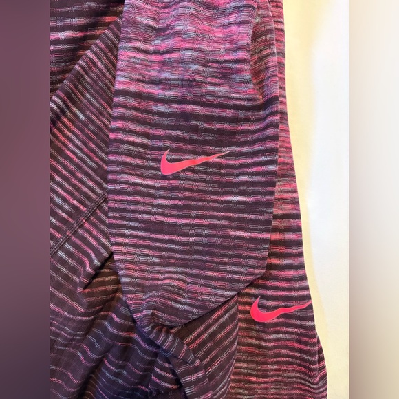 Nike Pro Dri-fit HyperWarm Training High Neck Top and Tights Set, Size XL - Picture 16 of 16